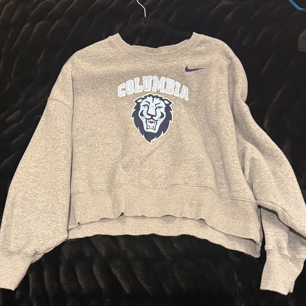 Columbia University Women’s Light Grey Crewneck